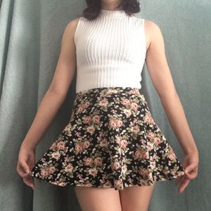 Floral Flowly Mini Skirt